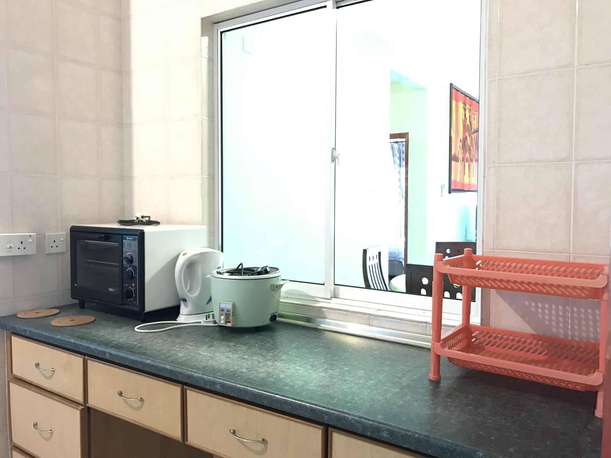 Sunset & Seaview Vacation Condos At Marina Court Resort Condo 코타키나발루 외부 사진