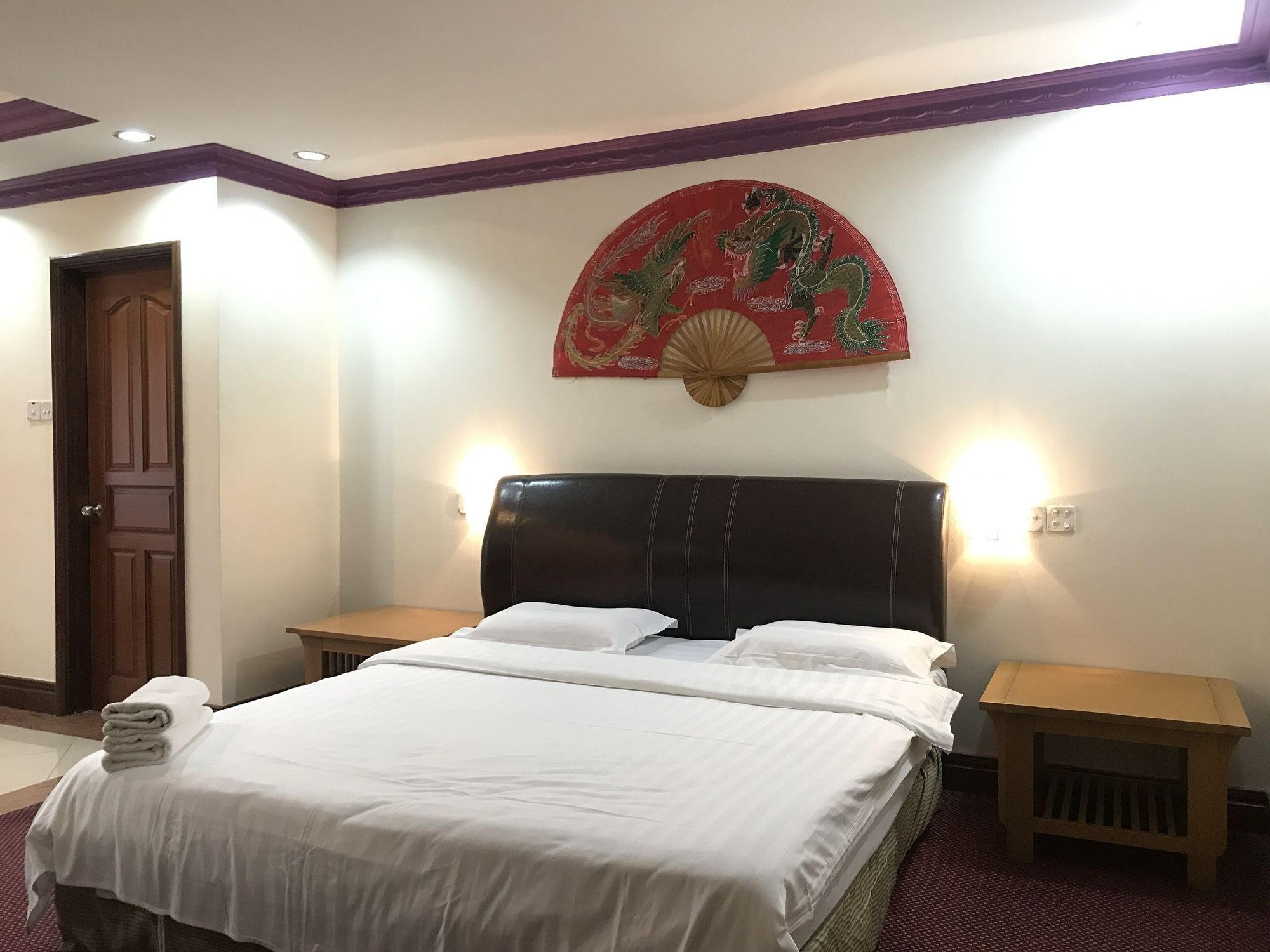 Sunset & Seaview Vacation Condos At Marina Court Resort Condo 코타키나발루 외부 사진