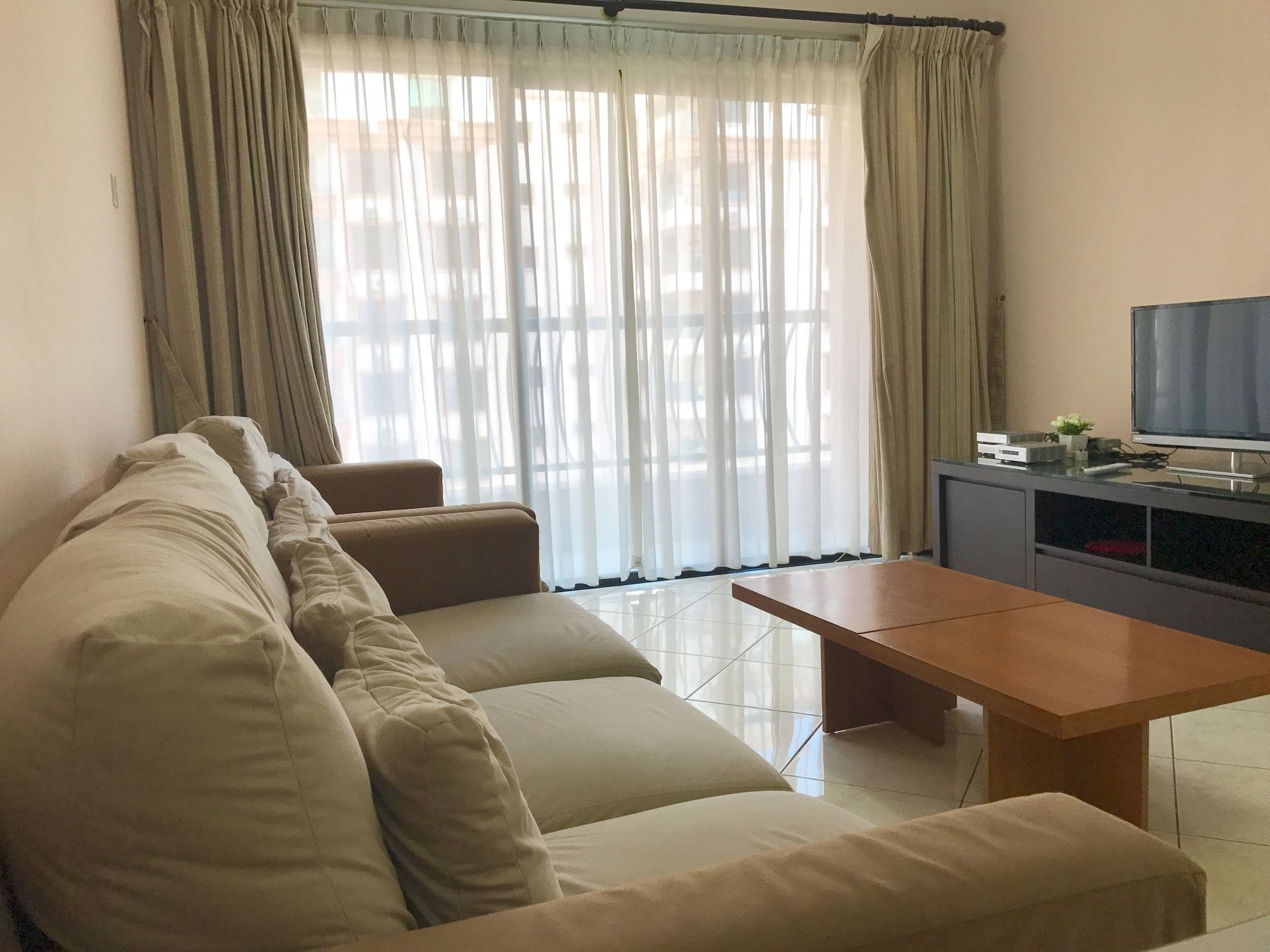 Sunset & Seaview Vacation Condos At Marina Court Resort Condo 코타키나발루 외부 사진