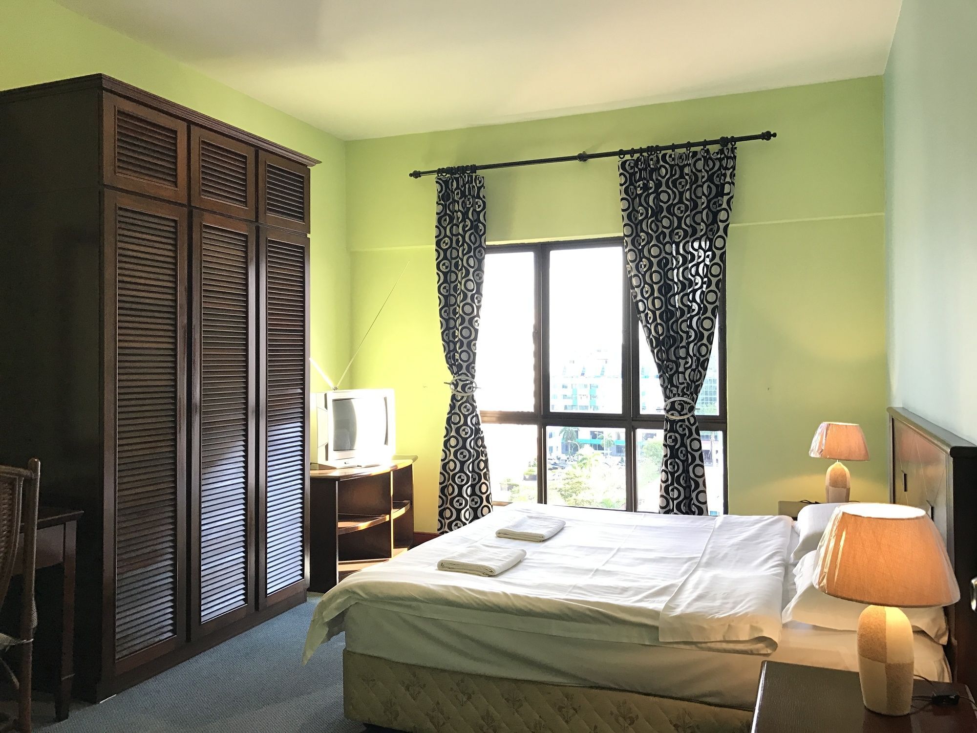 Sunset & Seaview Vacation Condos At Marina Court Resort Condo 코타키나발루 외부 사진