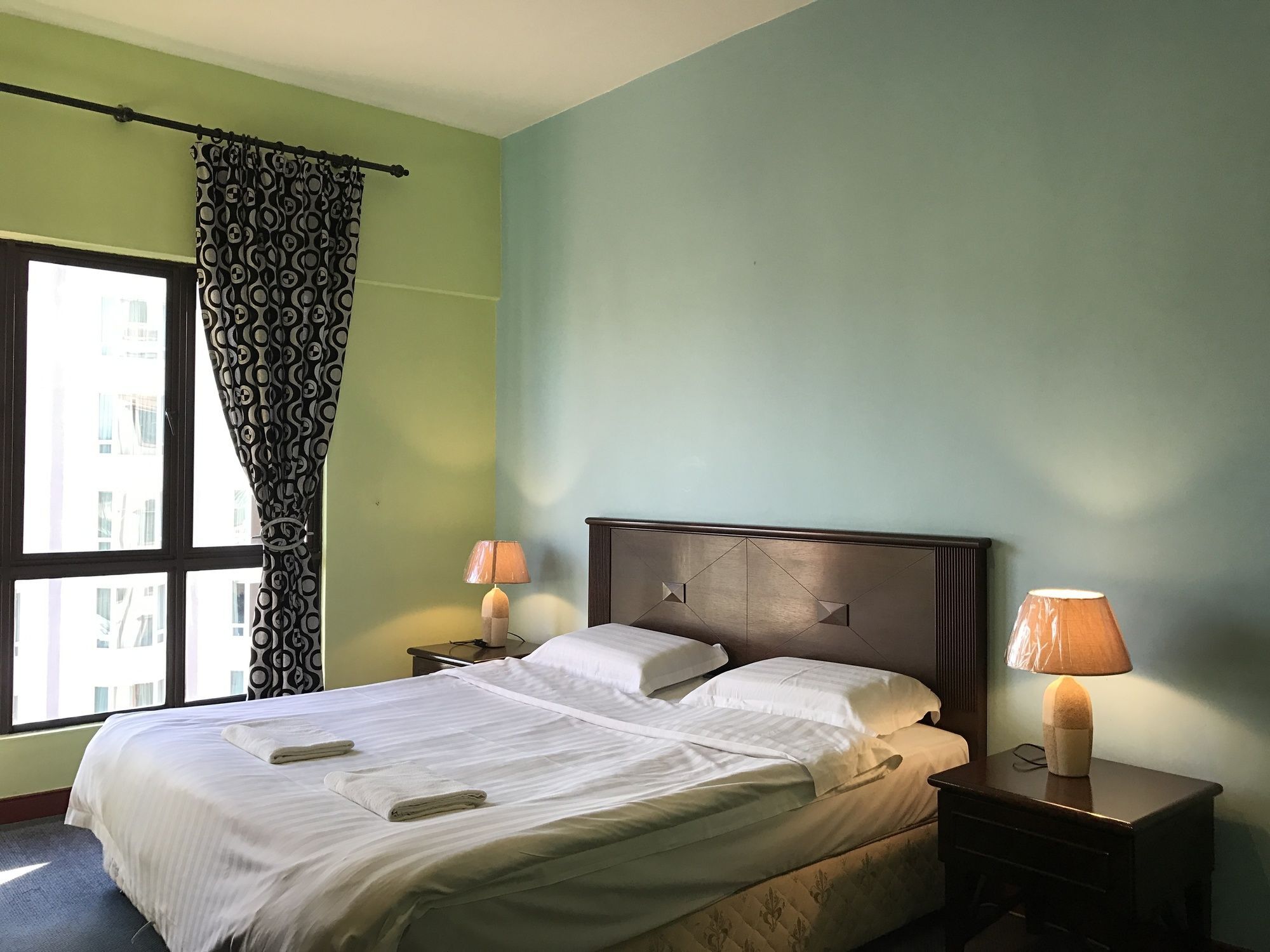 Sunset & Seaview Vacation Condos At Marina Court Resort Condo 코타키나발루 외부 사진