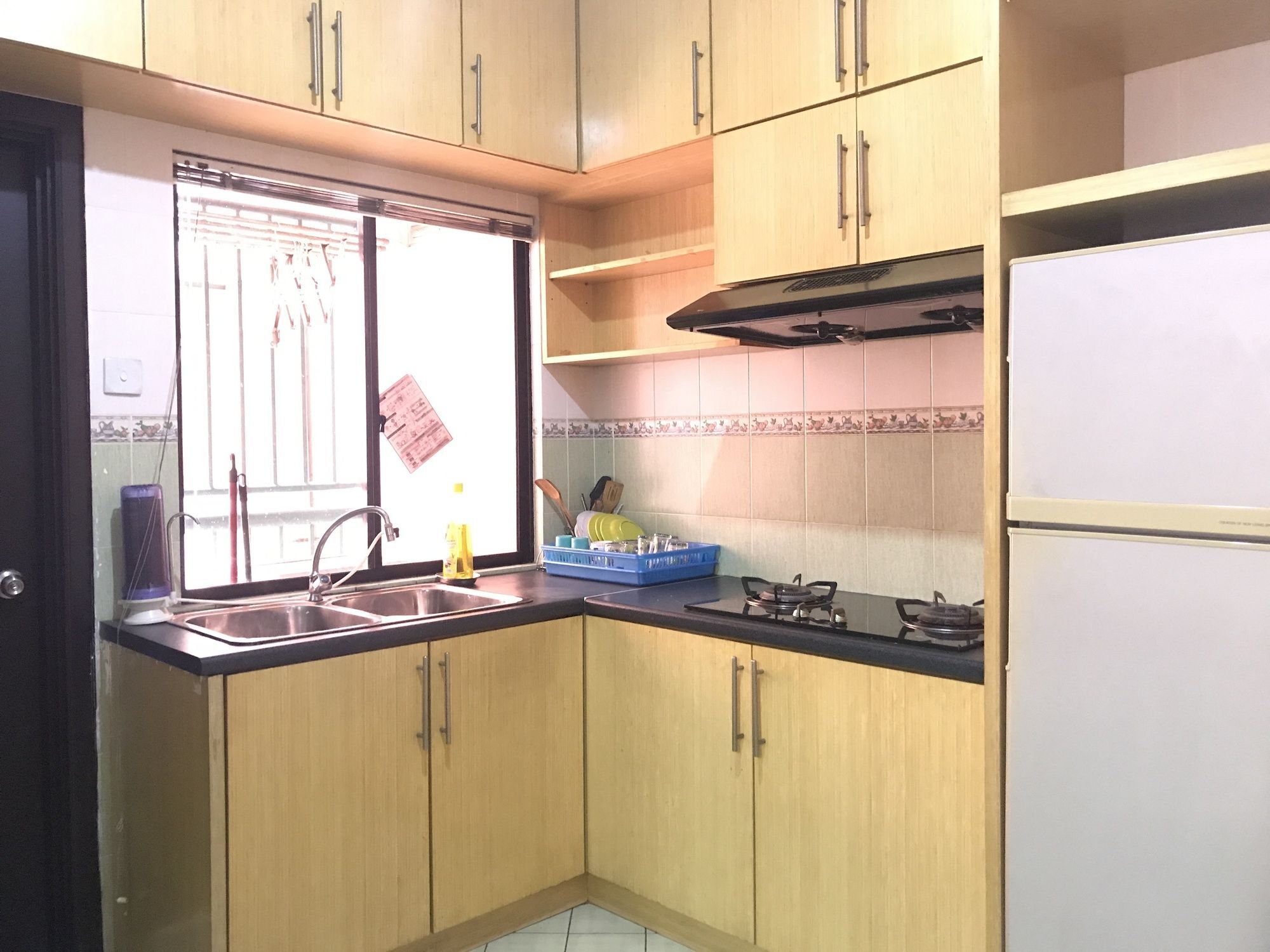Sunset & Seaview Vacation Condos At Marina Court Resort Condo 코타키나발루 외부 사진