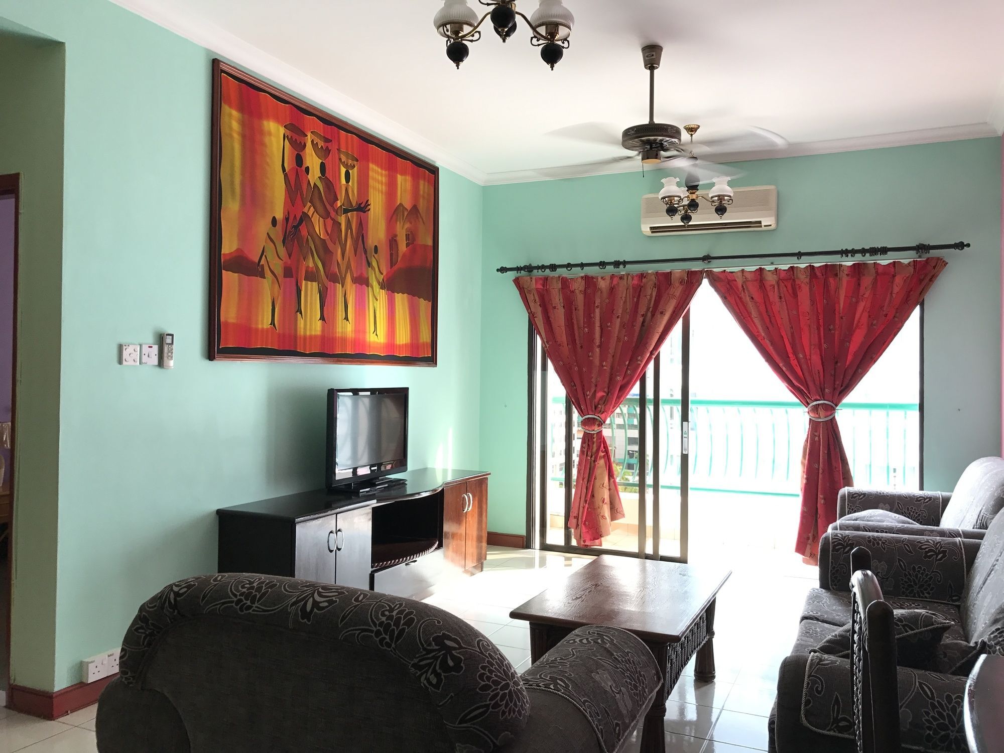 Sunset & Seaview Vacation Condos At Marina Court Resort Condo 코타키나발루 외부 사진